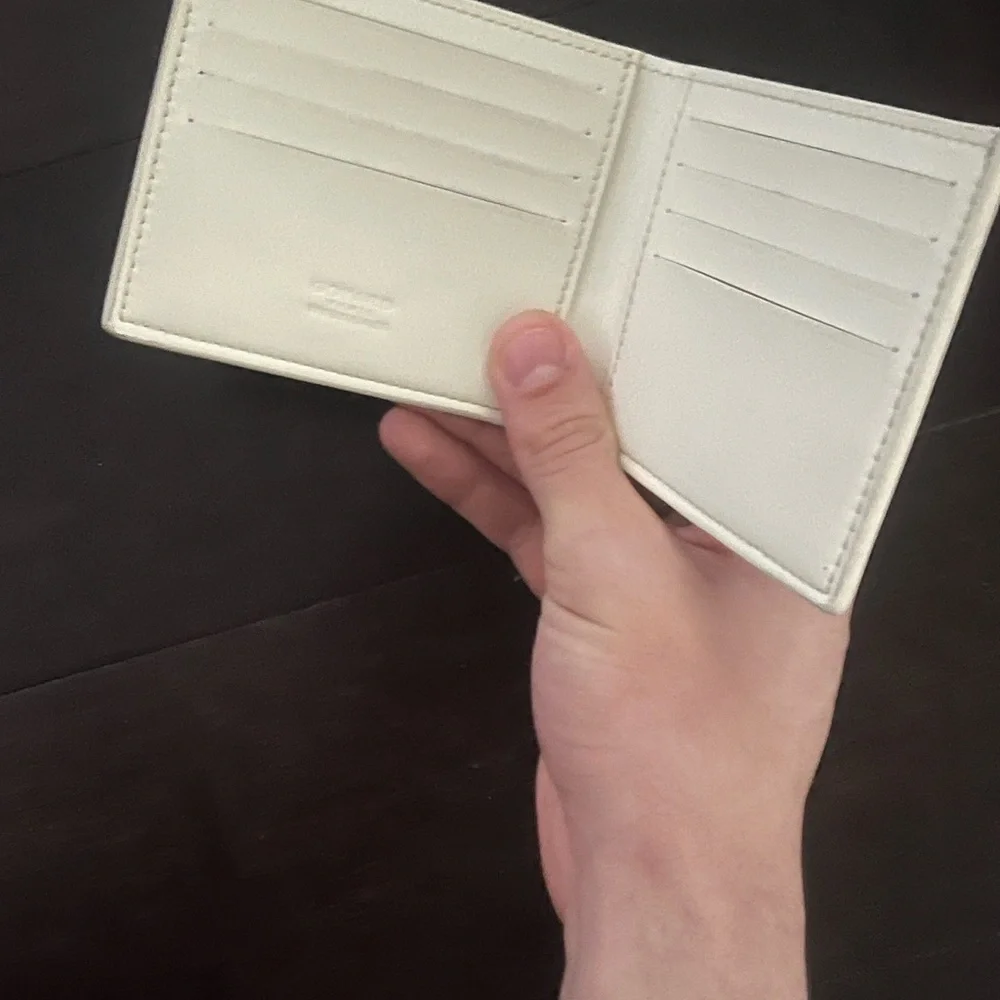 Goyard wallet white with recipt and original box